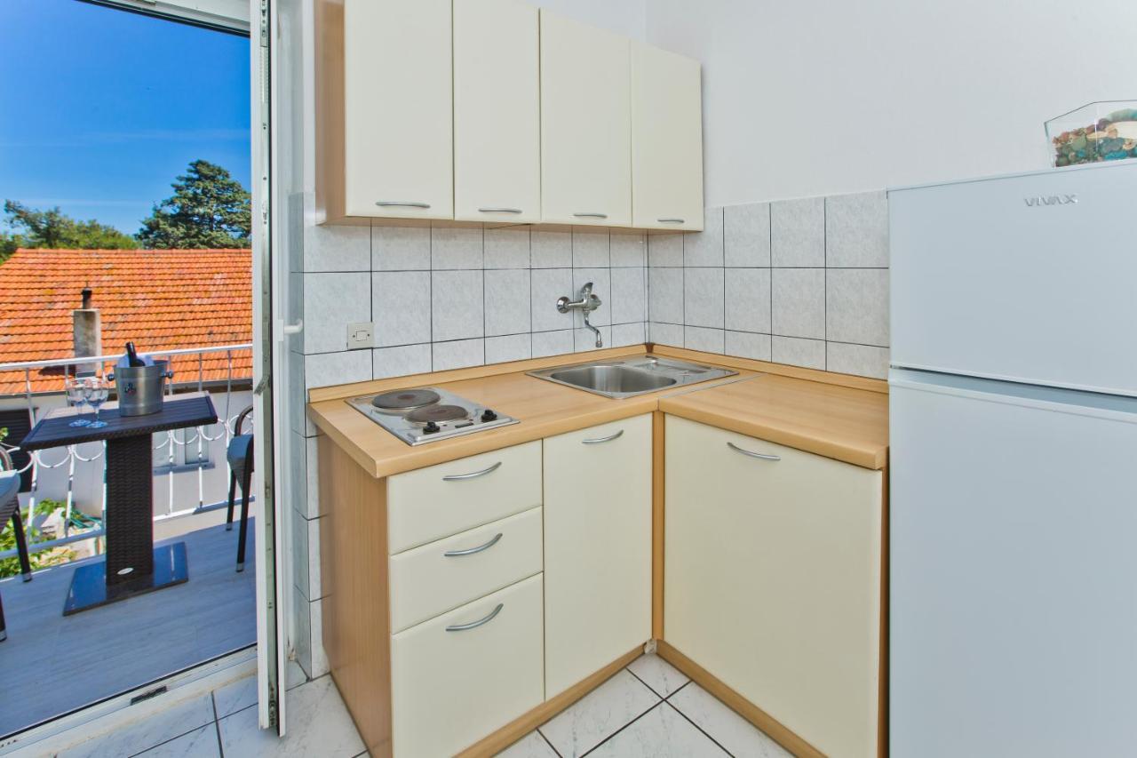 Villa Tota Glamur Jelsa  Exteriör bild