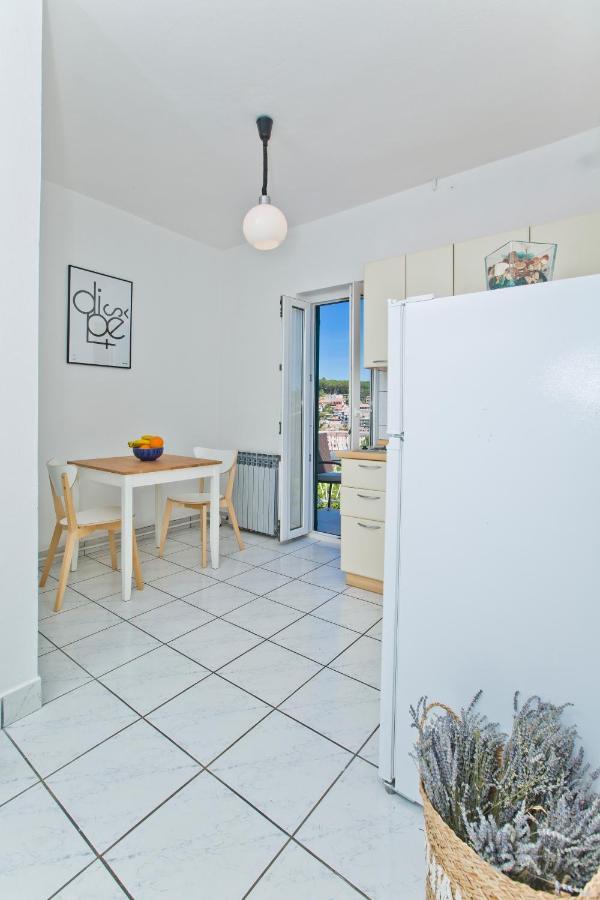 Villa Tota Glamur Jelsa  Exteriör bild