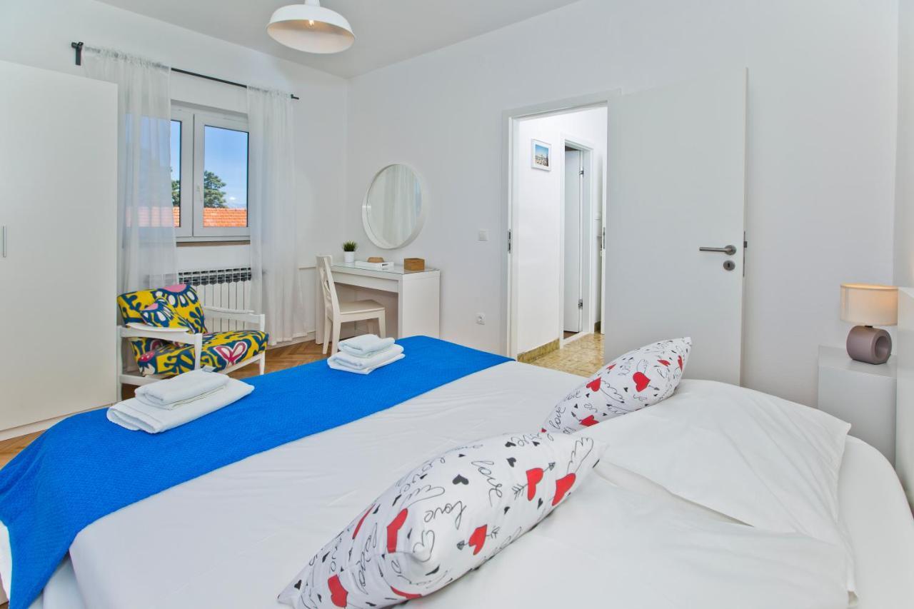 Villa Tota Glamur Jelsa  Exteriör bild