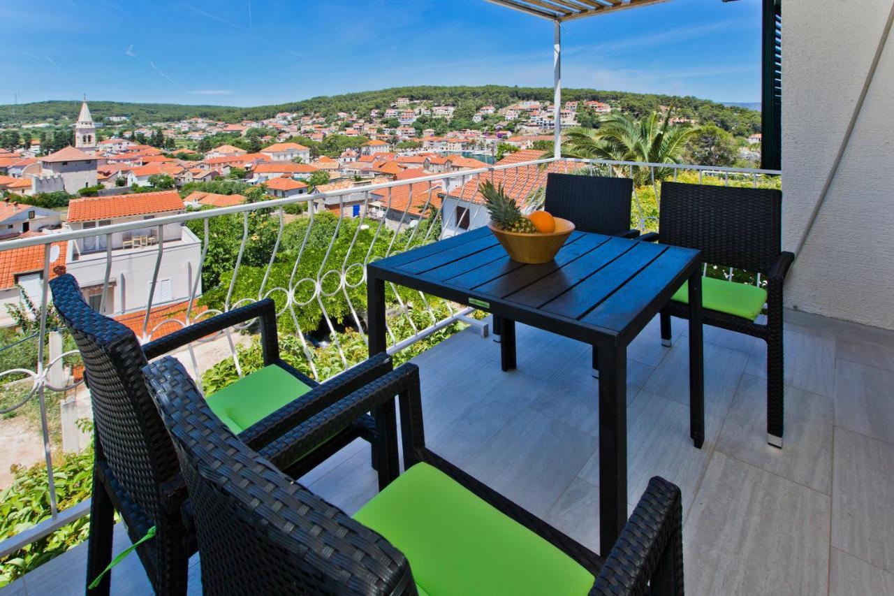 Villa Tota Glamur Jelsa  Exteriör bild